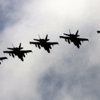18 марта. Канадские F 18 Hornet прибыли на Сицилию. Они будут бомбить Ливию