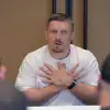'Армия. Мова. Усик'. Украинские олигархи начали продвигать боксера вместо Зеленского (AP / Kin Cheung) AP / Kin Cheung