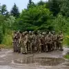 'Живые вы мне здесь не нужны': Драпатый 'рекомендовал' офицерам, оставившим позиции, пустить последний патрон (На фото: военнослужащие ВСУ. (Фото: Evgeniy Maloletka/AP/TASS)) На фото: военнослужа…