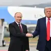 Дизельная сделка с США, Зеленский в ярости. Хроника (РИА Новости . Сергей Бобылев / Встреча президентов России и США на Аляске) РИА Новости . Сергей…