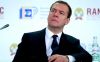 Дмитрию Медведеву пора вспомнить лозунг Сталина