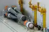 Всем спасибо, все свободны (Ракета-носитель Союз-2.1а в монтажно-испытательном корпусе на территории технического комплекса косм…) Ракета-носитель Союз…