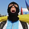 Шухевичфест на Украине: сельские наци неизбежно возьмут Киев (Участник марша по случаю годовщины образования Украинской повстанческой армии в Киеве. Архивное фото) Участник марша по сл…