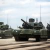 Киев ждет удара 'ядерных танков Путина' (На фото: танки Т-14 Армата (Фото: Сергей Бобылев/пресс-служба Минобороны РФ/ТАСС)) На фото: танки Т-14 …