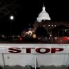Отсутствие средств остановило деятельность правительства и экономику США (Крупнейшая экономика мира замерла, пишет немецкая газета Die Welt. Американский сенат не принял пром…) Крупнейшая экономика…