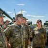 Нацистская Украина готовит блицкриг для Донбасса к 18 марта? (На фото: секретарь СНБО Украины, лидер фракции Народный фронт Александр Турчинов и президент Украины…) На фото: секретарь С…