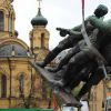 Россия должна жёстко ответить Польше и Болгарии на ложь и русофобию (Демонтаж памятника солдатам Красной армии в Варшаве. Иллюстрация: hotgeo.ru) Демонтаж памятника с…