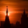 Consortium News (США): деградация российско-американских отношений (Вид на одну из башен Кремля в Москве | © РИА Новости, Владимир Астапкович) Вид на одну из башен…