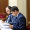 Бунт слуг. Что раскалывает монобольшинство президента Зе