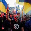 Зеленский балансирует между националистами и выбравшим его большинством (Президент Зеленский балансирует между националистами и выбравшим его большинством) Президент Зеленский …