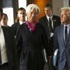 Кто дал отмашку на циничное разграбление Европы, пустив мошенницу в ЕЦБ (На фото: будущий руководитель ЕЦБ Кристин Лагард (в центре) (Фото: AP/TASS)) На фото: будущий рук…