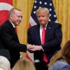 Как Эрдоган опять перехитрил Трампа (Президент США Дональд Трамп и президент Турции Тайип Эрдоган во время совместной пресс-конференции в…) Президент США Дональ…