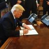 Зачем Трамп подписал законы о Гонконге
