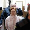 Почему украинские наци бьют журналистов в судах (Юлия Кузьменко, подозреваемая в убийстве Павла Шеремета, перед слушанием в суде | © REUTERS / Valent…) Юлия Кузьменко, подо…