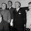Гордиться и жить, или каяться — и умереть