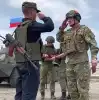 Как их вытаскивать? Ждём продолжения (Командующий войсками Центрального военного округа генерал-полковник Александр Лапин вручил государст…) Командующий войсками…