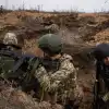The Independent: 'На солдат ВСУ, сидящих в окопах под Курахово, смотреть больно. Завтра их уже не будет' (Фото: Ashley Chan/Keystone Press Agency/Global Look Press) Фото: Ashley Chan/Ke…