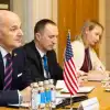 Кто победит: посол США в Риге или латышские националисты?