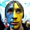 Деукраинизация как неизбежность (Украинский флаг на лице) Украинский флаг на лице