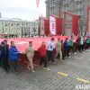 'Время уходит, а память остается навсегда': Екатеринбург впервые за два года вышел на шествие 'Бессмертного полка' (Фото: Накануне.RU) Фото: Накануне.RU