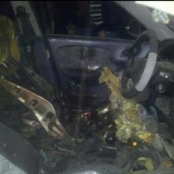 Автомобиль офицера ПНС Alozyre еще один предатель убит Автомобиль офицера П…