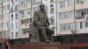Россия гниет с Москвы (Памятник великому поэту Дагестана Расулу Гамзатовичу Гамзатову) Памятник великому по…