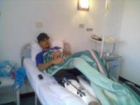 Боевики ПНС прострелили ноги во время допроса рэп-исполнителю Maoummer Мухаммеду Боевики ПНС прострел…