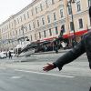 СК РФ назвал имя смертника, устроившего взрыв в Петербурге (Сотрудник полиции у станции метро Технологический институт в Санкт-Петербурге) Сотрудник полиции у …