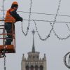 ЕС опасается наплыва украинских рабочих после ввода безвиза - FT (Раньше украинцы массово ездили на заработки в Россию, а с 2014 года они предпочитают Польшу, где мож…) Раньше украинцы масс…
