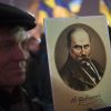 Почему Америке стоит признать Донбасс (Участник акции сторонников евроинтеграции на Площади Независимости в Киеве | © РИА Новости, Илья Питалев) Участник акции сторо…