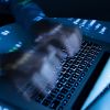 Хакер Guccifer заявил, что за кибератаками в США стояли Госдеп, ЦРУ и АНБ (Мужчина работает на ноутбуке. Архивное фото.) Мужчина работает на …
