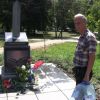 Что говорят киевляне возле памятника боевикам АТО: Пора воевать с Россией