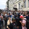 'Пожиратели культуры' против родины (Люди, пришедшие поддержать режиссера Кирилла Серебренникова к зданию Басманного суда. 23 августа 2017) Люди, пришедшие подд…