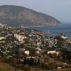 Иностранные делегации осудили 'варварскую блокаду' Крыма (Гурзуф и гора Аю-Даг. Архивное фото) Гурзуф и гора Аю-Даг…