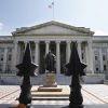 США расширили санкции против России из-за Украины (Здание министерства финансов США в Вашингтоне. Архивное фото) Здание министерства …