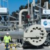 Удастся ли американцам рейдерский захват газового рынка Европы? (Удастся ли американцам рейдерский захват газового рынка Европы?) Удастся ли американц…