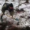 Оппозиция скрывала убийства в деле 'Сети'* во имя борьбы с Кремлем (Кадр из видео с места обнаружения тела по Рязанью, предположительно Екатерины Левченко, знакомой фиг…) Кадр из видео с мест…