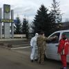 Анкета, термометр и слежка. Как встречают 'заробитчан'
