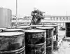 Дешевая нефть сделала Америку сговорчивой (Экспортеры нефти договорились о небывалом сокращении добычи) Экспортеры нефти дог…
