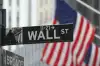 Что скрывается за паникой COVID-19? (Уо́лл-стрит (Wall Street) — название небольшой узкой улицы в нижней части Манхэттена в городе Нью-Йо…) Уо́лл-стрит (Wall St…
