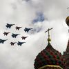 От 'волосатиков' до 'воинственного народа'  (Китай) (Репетиция воздушной части парада Победы | © РИА Новости, Илья Питалев) Репетиция воздушной …