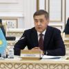 Что Борат показал НАТО (На фото: глава военного ведомства Казахстана Нурлан Ермекбаев во время встречи с министром обороны Р…) На фото: глава военн…