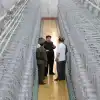 Ким Чен Ын посетил секретный объект по обогащению урана (Лидер Северной Кореи Ким Чен Ын во время посещения института ядерных вооружений и базы производства …) Лидер Северной Кореи…