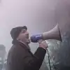 'Собаке собачья смерть!' И о тех, кто заказал Парубия (РИА Новости . Андрей Стенин / Внутренние войска начали штурм лагеря митингующих на Майдане) РИА Новости . Андрей…