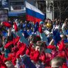 'Понавыехавшие' с Крыма и Донбасса живут хуже бывших зеков (Участники празднования годовщины Крымской весны во время шествия по центральным улицам Симферополя. 2015 год) Участники празднован…